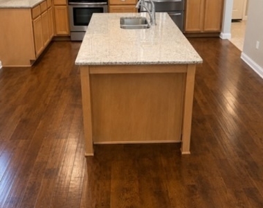 1532 Bath - Photo Thumbnail 2