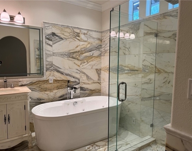 12877 Ternberry Court - Photo Thumbnail 17