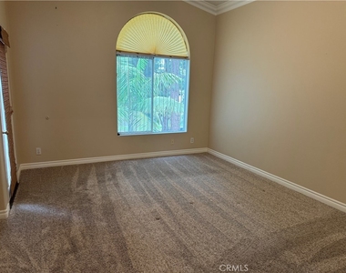 12877 Ternberry Court - Photo Thumbnail 10