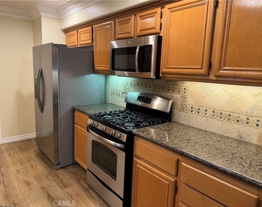 12877 Ternberry Court - Photo Thumbnail 7
