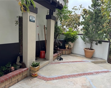 12877 Ternberry Court - Photo Thumbnail 3
