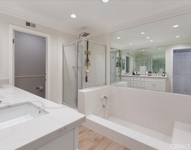 8 Sandbar Drive - Photo Thumbnail 21
