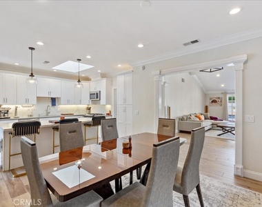 8 Sandbar Drive - Photo Thumbnail 9