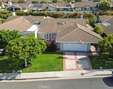 8 Sandbar Drive - Photo Thumbnail 36