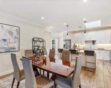 8 Sandbar Drive - Photo Thumbnail 8