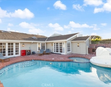 8 Sandbar Drive - Photo Thumbnail 27