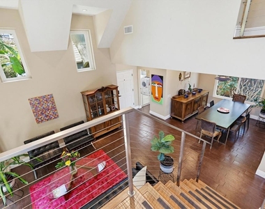 2756 Southampton - Photo Thumbnail 34
