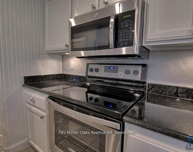 785 N Fair Oaks Avenue - Photo Thumbnail 7