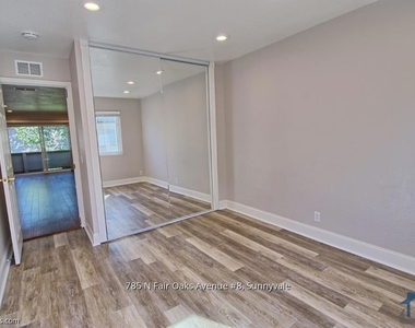 785 N Fair Oaks Avenue - Photo Thumbnail 15