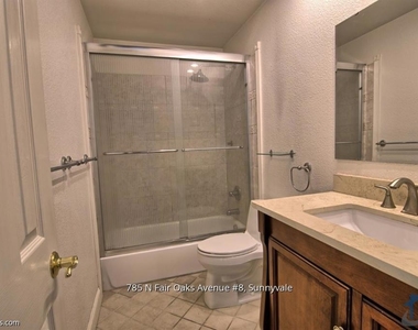 785 N Fair Oaks Avenue - Photo Thumbnail 13