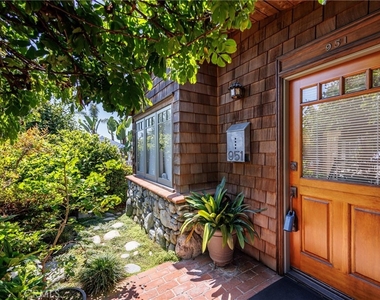 951 Glenneyre - Photo Thumbnail 1