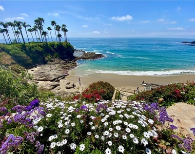 1137 Marine Drive - Photo Thumbnail 26