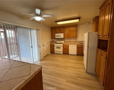 26196 Crestone - Photo Thumbnail 4