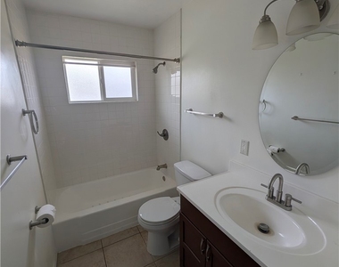 8641 Garfield Street - Photo Thumbnail 9
