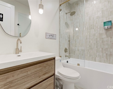 2743 Keystone St. - Photo Thumbnail 25