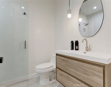 2743 Keystone St. - Photo Thumbnail 24