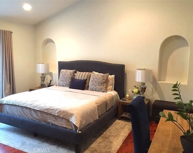 2753 Piedmont - Photo Thumbnail 9