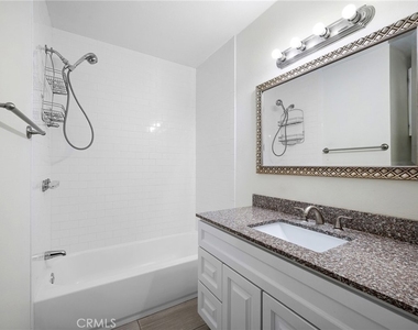 10757 Hortense Street - Photo Thumbnail 19