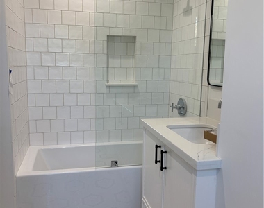 4832 La Canada Boulevard - Photo Thumbnail 20