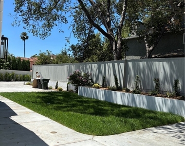 4832 La Canada Boulevard - Photo Thumbnail 27