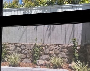 4832 La Canada Boulevard - Photo Thumbnail 31