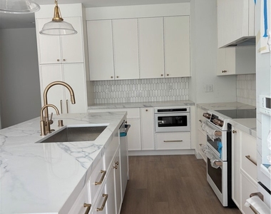 4832 La Canada Boulevard - Photo Thumbnail 8