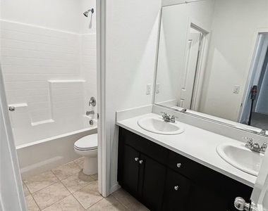 62698 N Crescent - Photo Thumbnail 10