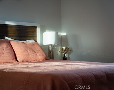 423 E Stuart - Photo Thumbnail 29
