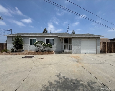 8415 Tokay Street - Photo Thumbnail 4