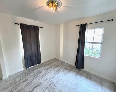 1263 W Lomita Road - Photo Thumbnail 18