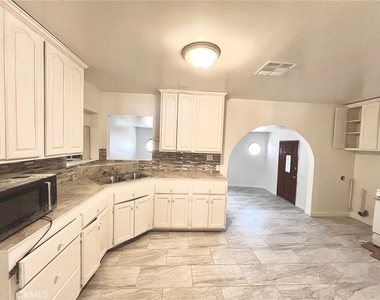 1263 W Lomita Road - Photo Thumbnail 4