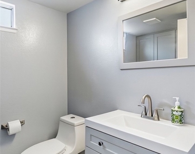 25280 Bay - Photo Thumbnail 28