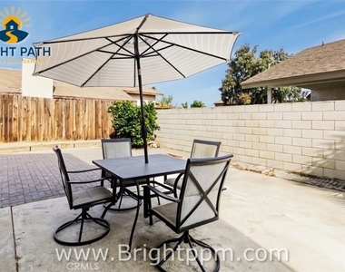 25280 Bay - Photo Thumbnail 29