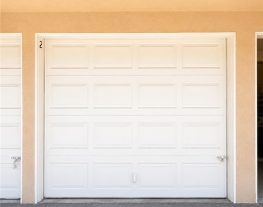 248 E Navilla Place - Photo Thumbnail 5
