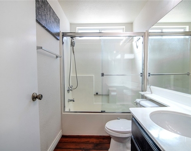 25126 Steinbeck - Photo Thumbnail 14