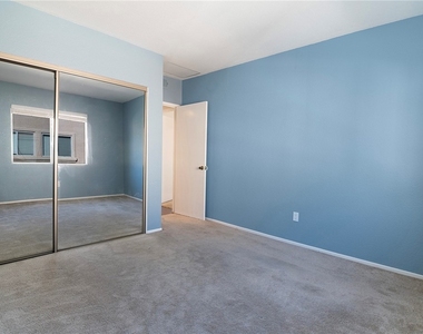 25126 Steinbeck - Photo Thumbnail 13