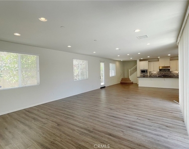 417 W Bagnall Street - Photo Thumbnail 6