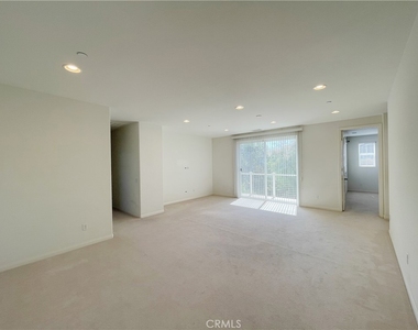 417 W Bagnall Street - Photo Thumbnail 14