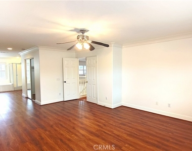 12554 Desert Springs - Photo Thumbnail 14