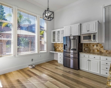 5003 Nortonville Ct - Photo Thumbnail 10