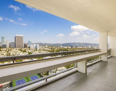 2222 Avenue Of The Stars - Photo Thumbnail 21
