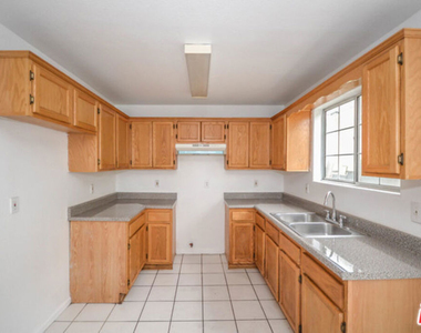 3722 Wall Street - Photo Thumbnail 1