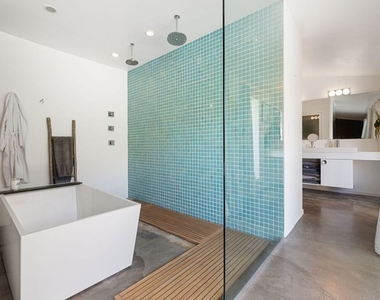1155 E Mesquite Avenue - Photo Thumbnail 15