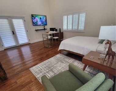 4956 Doman Avenue - Photo Thumbnail 1