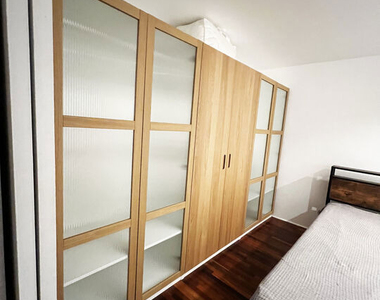 24 Westminster Avenue - Photo Thumbnail 7