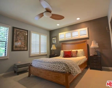 4930 Garden Grove Avenue - Photo Thumbnail 9