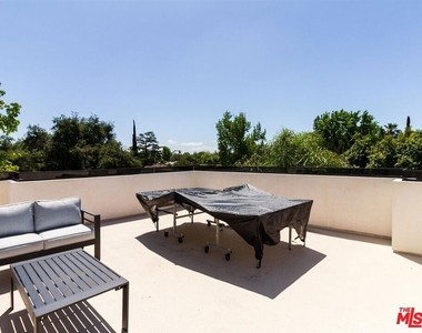 5929 Hesperia Avenue - Photo Thumbnail 56