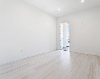 1650 Sawtelle Boulevard - Photo Thumbnail 7