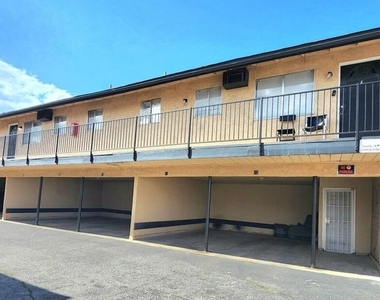165 N Hamilton Avenue - Photo Thumbnail 17