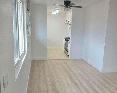 165 N Hamilton Avenue - Photo Thumbnail 5